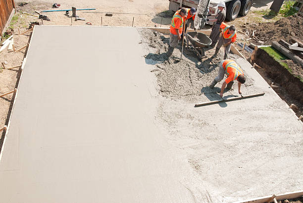 Best Concrete Sidewalk Installation in Cary, IL